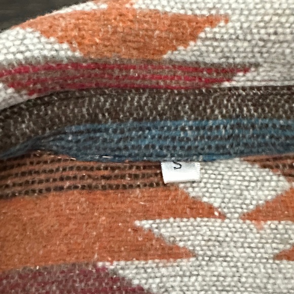 Multicolor Patterned Jacket - Picture 2 of 11